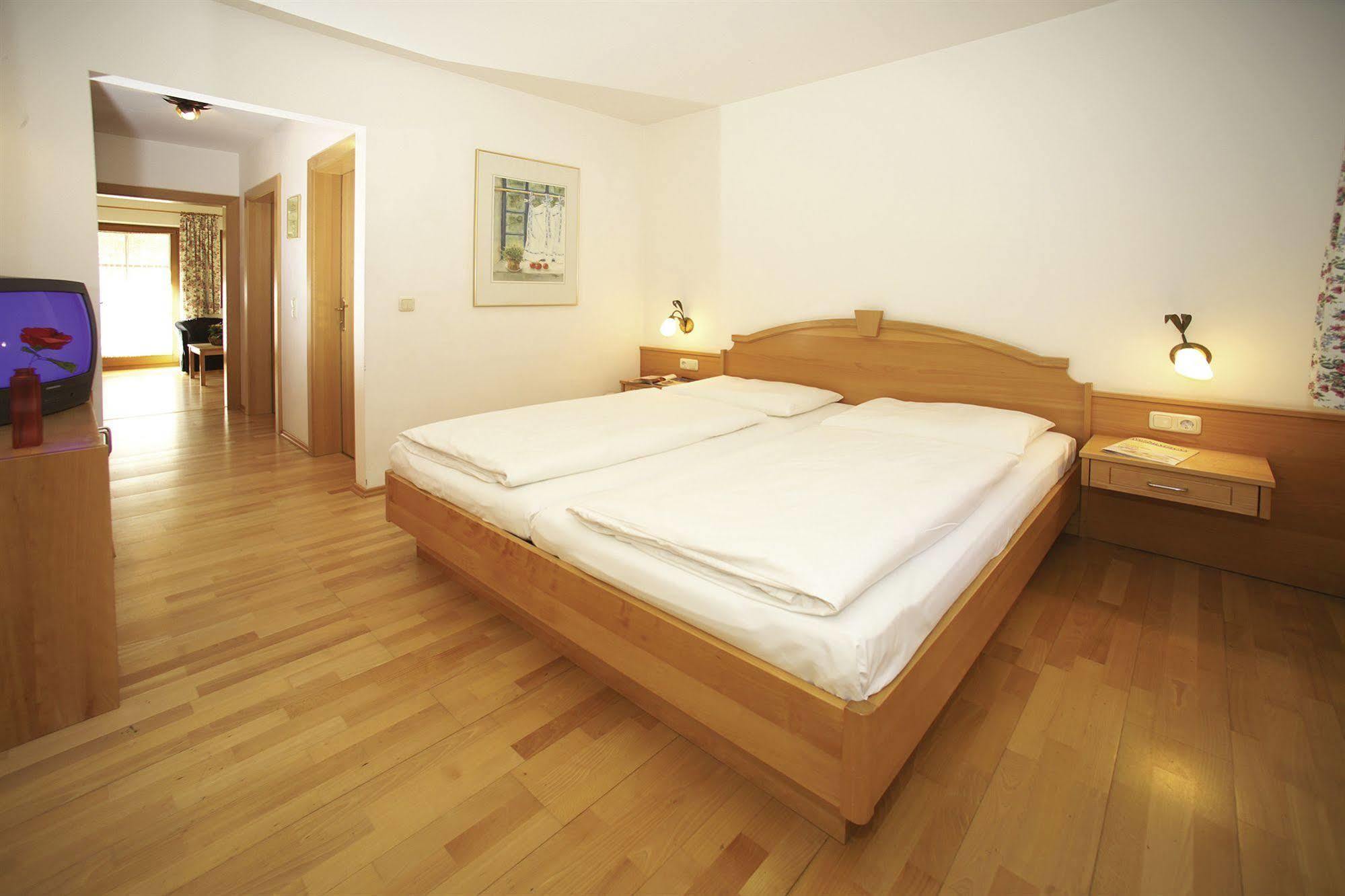 Hotel Stadt Wien Zell am See Eksteriør bilde